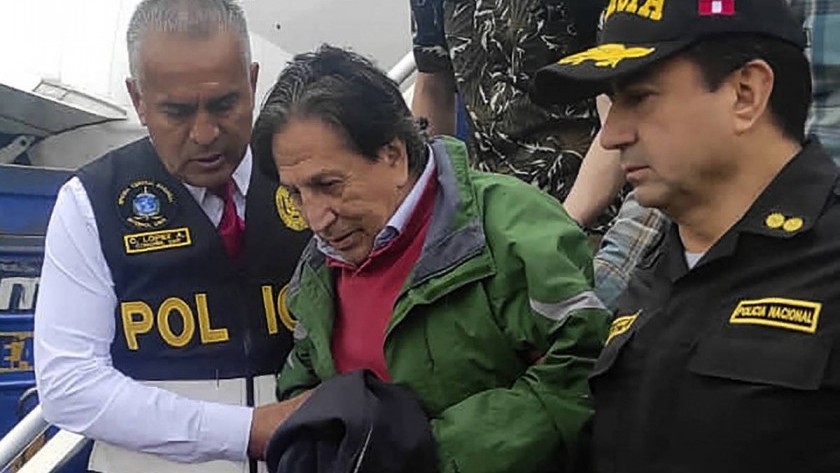 De regreso a Perú, Alejandro Toledo fue trasladado a prisión