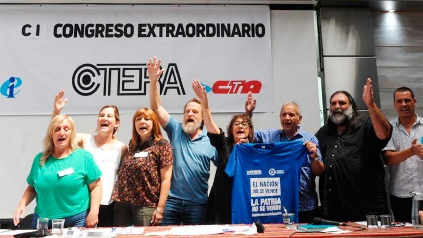 Ctera anunció un paro el lunes 26, pese a la convocatoria del Gobierno