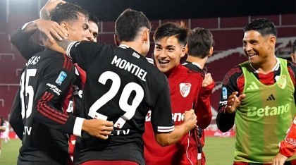 River ganó 2-1 ante Huracán, en el debut de Eduardo Coudet 