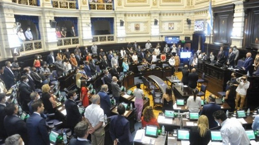 La Legislatura bonaerense concedió a los intendentes la re-reelección en el 2023