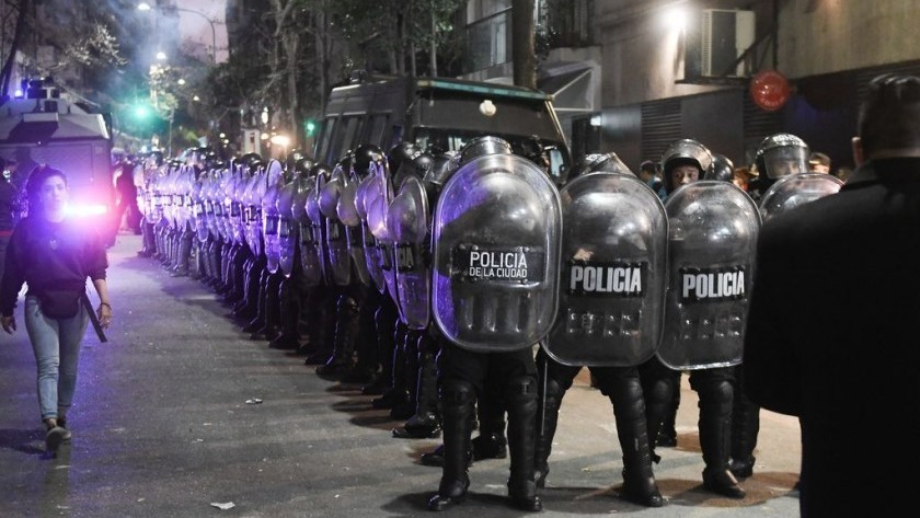 El Gobierno porteño mantendrá la Policía alrededor de la casa de Cristina Kirchner